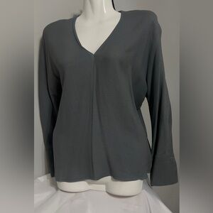 Vince grey V-Neck Top Size M